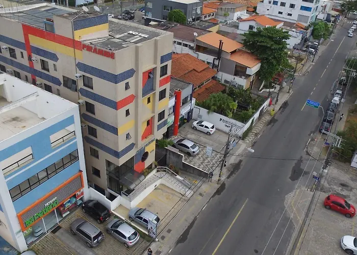 Hotel Piramide Pituba - Av Paulo VI Salvador